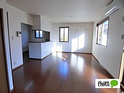 グリーンコート上松　Ａ/Ｂ A2 2階3LDKのリビング/ダイニング