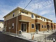 長船駅より徒歩11分 築11年1ヶ月 2階建の賃貸物件