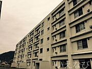 建部駅より徒歩16分 1階 築27年11ヶ月の賃貸物件