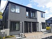 常山駅より徒歩24分 築2年5ヶ月 2階建の賃貸物件