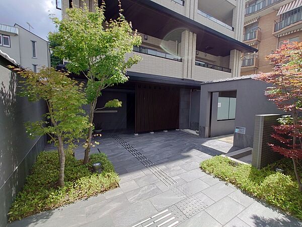 外観：326000223719