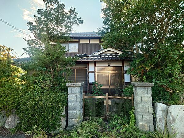 外観：328000579037