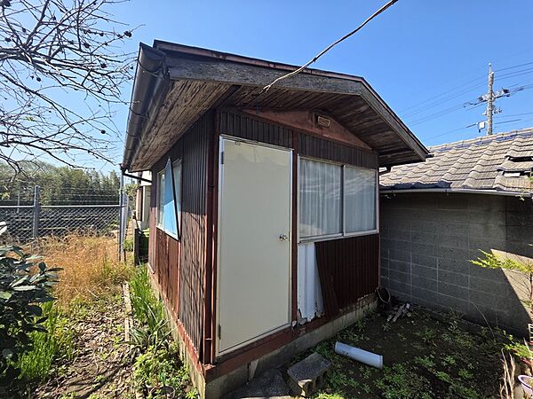 はなれ