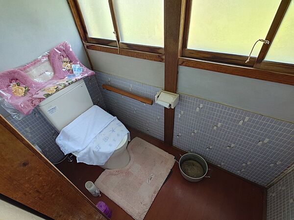 トイレを拡大表示