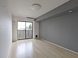 サーファ 前橋 1階1Kのリビング/ダイニング