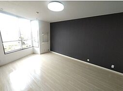 キュウブEX三俣 3階ワンルームのリビング/ダイニング