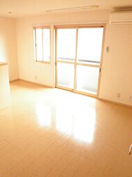 リュエル B 2階1LDKのリビング/ダイニング