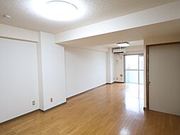 クリーンパレス 4階2LDKのリビング/ダイニング