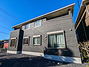 ロリンズガーデン３ 1階 築4年9ヶ月の賃貸物件