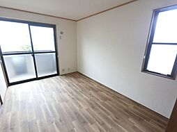 ハウゼ・K A 1階2DKのリビング/ダイニング