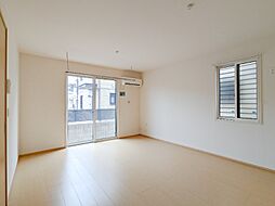 ヴィレッタ天川原 C 1階3LDKのリビング/ダイニング