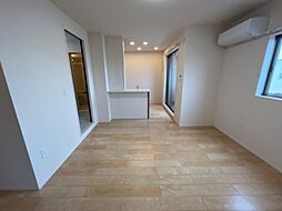 パークサイドメゾン・ソレイユ 2階1LDKのリビング/ダイニング