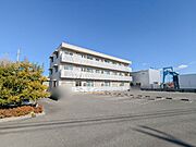 新伊勢崎駅よりバス9分 徒歩45分 3階 築18年2ヶ月の賃貸物件