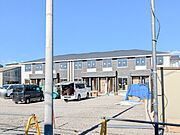 伊勢崎駅よりバス15分 徒歩16分 新築 2階建の賃貸物件