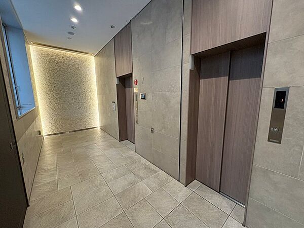 エレベーター2基