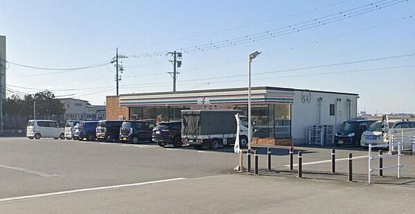 セブンイレブン刈谷野田町店 距離：256m