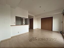 レジデンス口酒井 303 3階2LDKのリビング/ダイニング