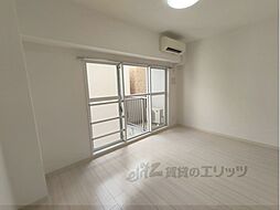 JR片町線(学研都市線) 放出駅 徒歩6分の賃貸マンション 5階1Kのリビング/ダイニング