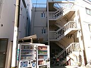 茨木駅より徒歩4分 3階 築55年3ヶ月の賃貸物件