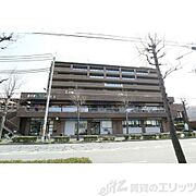 岸辺駅より徒歩18分 築31年 9階建の賃貸物件