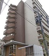 江坂駅より徒歩6分 3階 築16年の賃貸物件