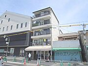 富田駅より徒歩4分 4階 築38年の賃貸物件