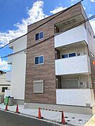 茨木市駅より徒歩9分 2階 築3年の賃貸物件