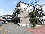 箕面駅より徒歩3分 3階 築32年7ヶ月の賃貸物件