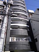 鷹野橋駅より徒歩3分 8階 築34年の賃貸物件