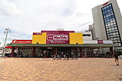 スーパー「マックスバリュ千田店まで565ｍ」