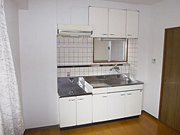 7FUKAGAWA 4階2DKのリビング/ダイニング