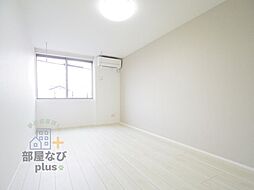 カインドネス新秋津 2階1Kのリビング/ダイニング