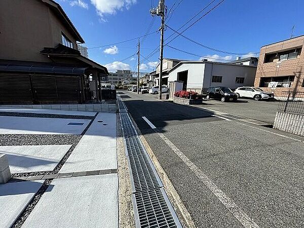 前面道路含む現地写真