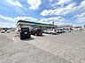 周辺：コンビニ 450m ファミリーマート真岡荒町三丁目店