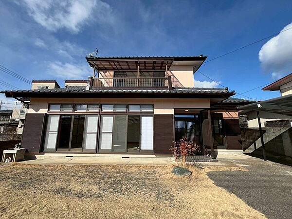 【外観】外壁塗装を行いました♪