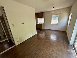 KEM富岡市相野田1期 4LDKのリビング/ダイニング