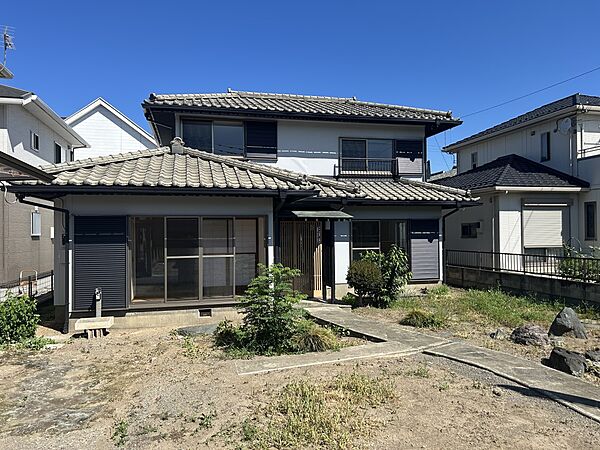 【外観】敷地面積98坪越！
