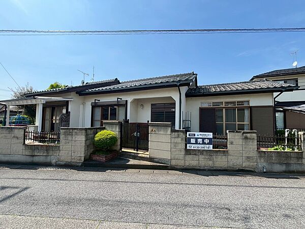【外観】南東道路のため、日当たり良好〇※リフォーム前写真