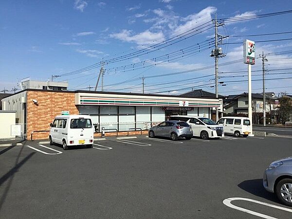コンビニ 1100m セブンイレブン前橋前箱田町店