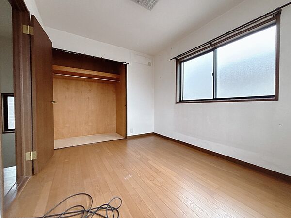 洋室を拡大表示