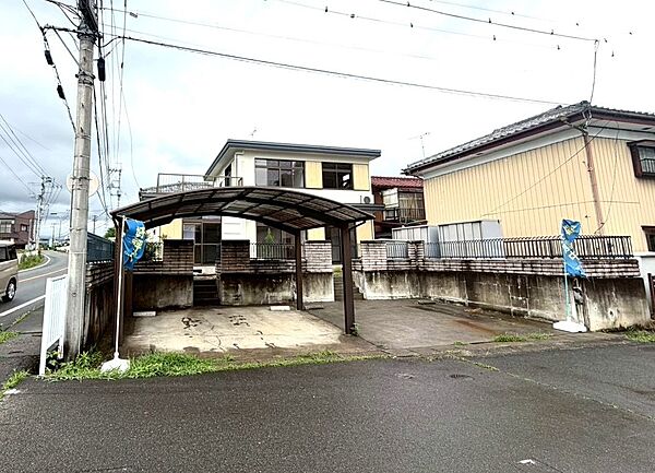 【外観】4台駐車可能です♪