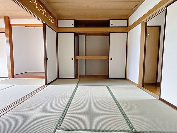 【和室】畳の表替えなどを行いました♪