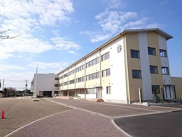 小学校 1100m かすみがうら市立下稲吉小学校