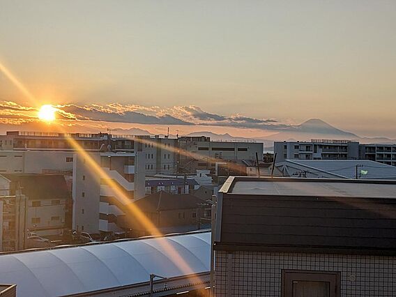 夕日