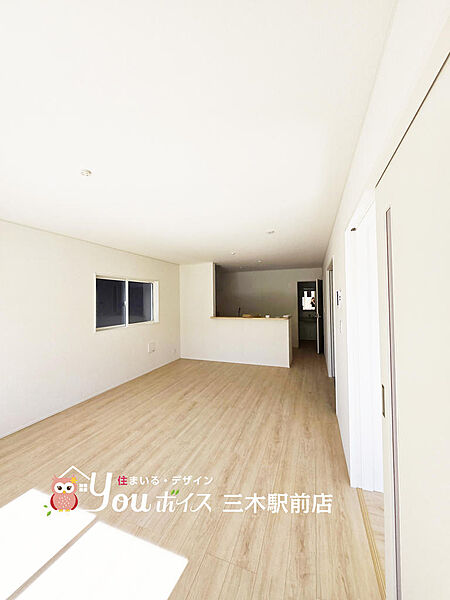 リビング/ダイニングを拡大表示