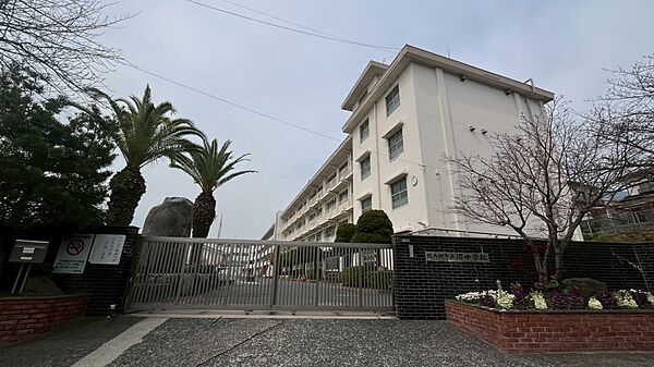 中学校 550m 沼中学校