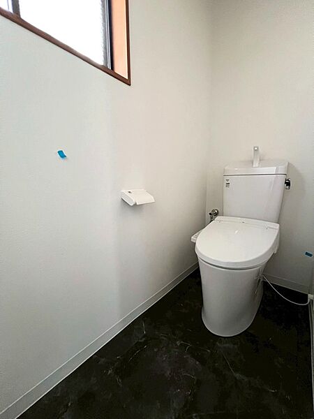 【トイレ】（2026年2月撮影）温水洗浄便座付きの快適なトイレにリフォームしました♪