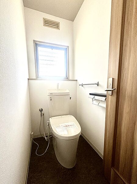 【トイレ】温水洗浄便座付きの新しいトイレになりました！（2026年7月撮影）