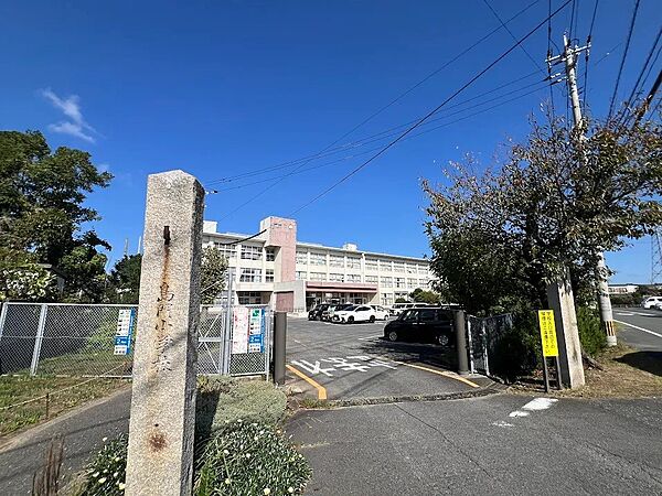 小学校 1700m 島門小学校