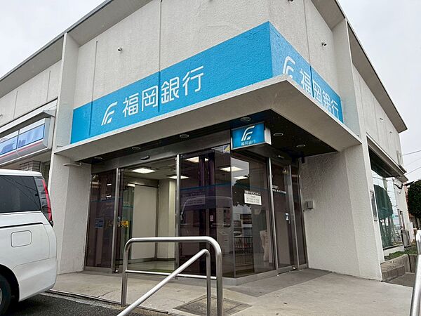 銀行 1400m 福岡銀行atm梅ノ木プラザ